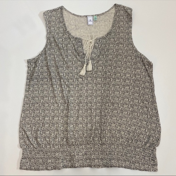 SUSINA Novelty Knit Linen Blend Tank with Mosaic fan print in Plus Size 0X - Picture 2 of 8